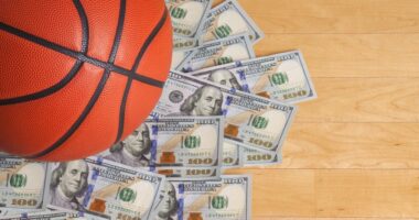 Illinois sports betting sets new record with nearly $1 billion in March wagers